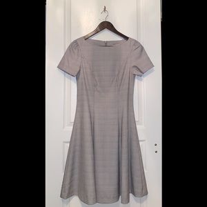 H&M short sleeved light grey tartan dress